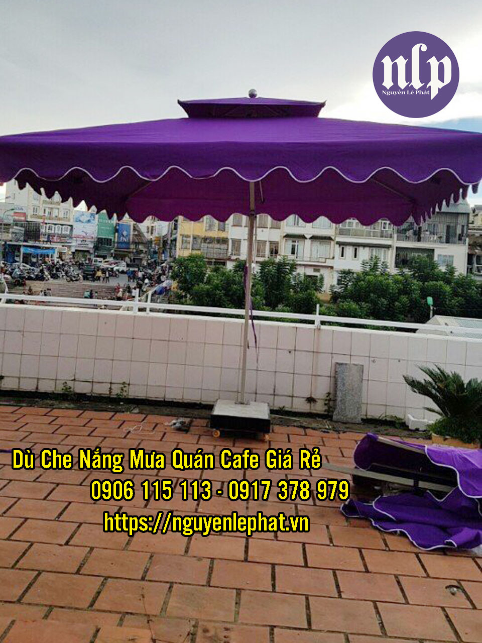 Dù Che Nắng Quán Cafe TP HCM - Bảng Báo Giá Dù Lệch Tâm
