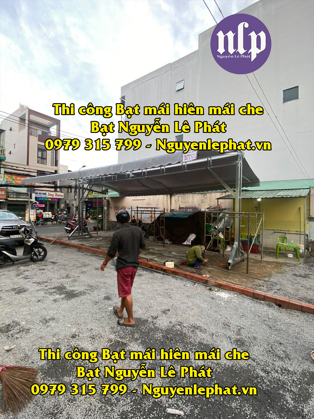 Thi công mái hiên di động chữ A Thi công mái hiên di động chữ A