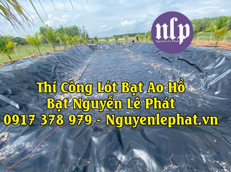 Thi Công Lót Bạt Chứa Nước Tưới Sầu Riêng