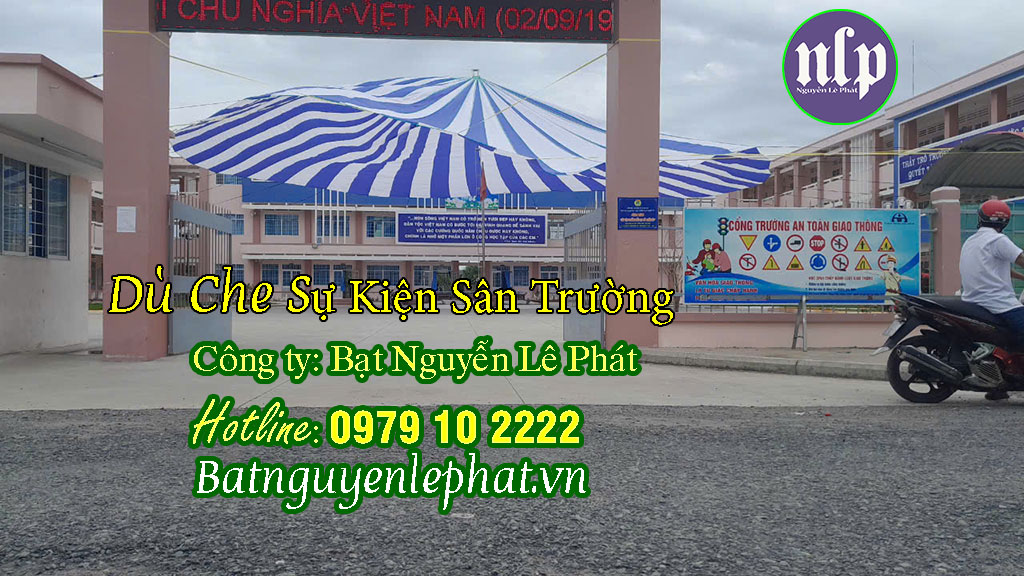 dù che lễ khai giảng
